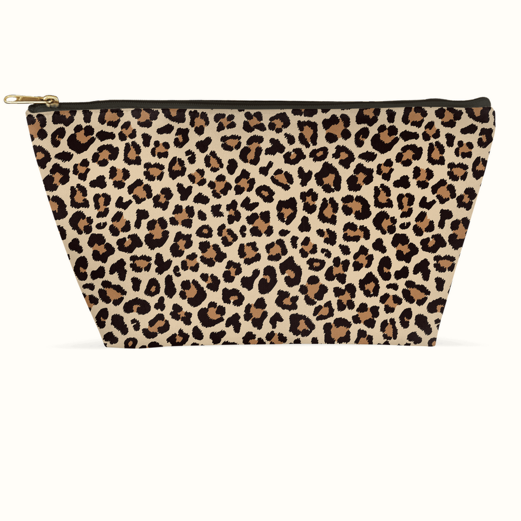 classic cheetah t-bottom pouch